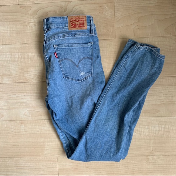 Levi’s 711 Skinny Jeans - Picture 6 of 6